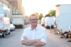 Mike_Oehlmann_ob_ 4127_mittel